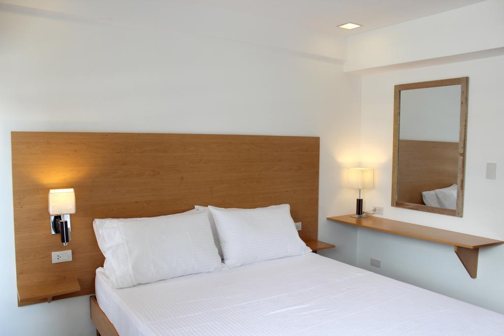 Brblock Boutique And Residences Makati City Rom bilde